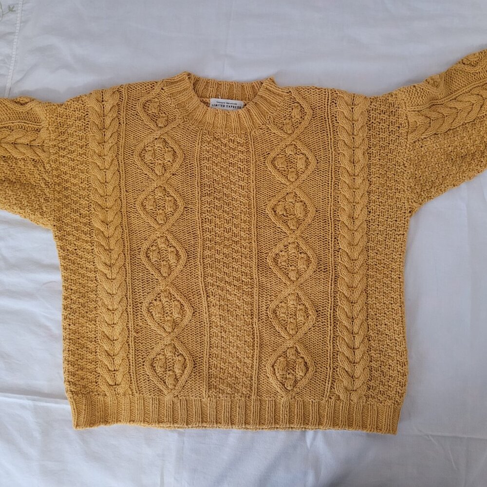 Vintage Yellow Cable Knit Sweater Pullover Limited Express   Size S - Picture 4 of 15